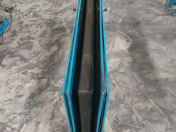 橡（xiàng）膠軟接頭